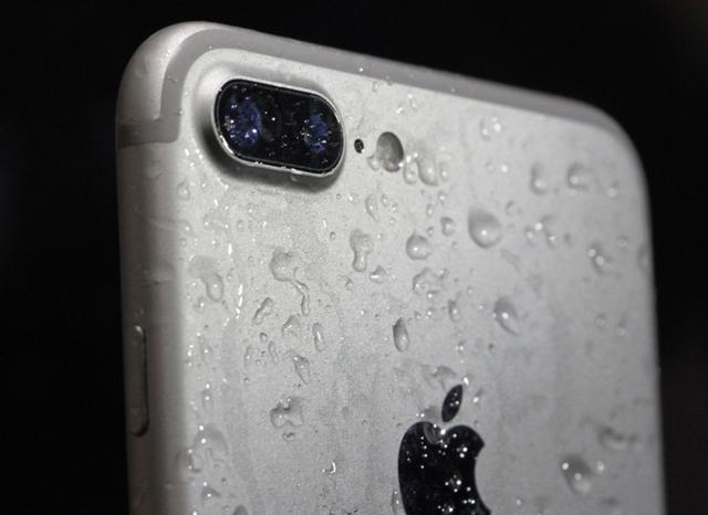 从高端跌至中端，从7188跌至3499，苹果旗舰也能很便宜！