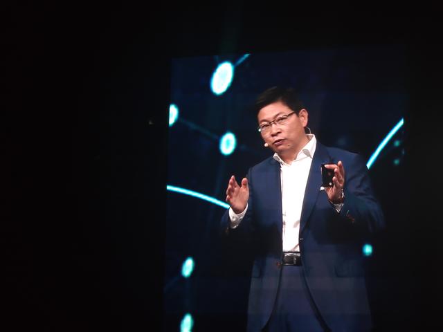 遥居中国第一名，华为手机：恭喜你啦