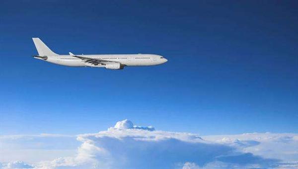 航空公司多种方式促销机票 花样方式揽客“魔盒”机票秒光
