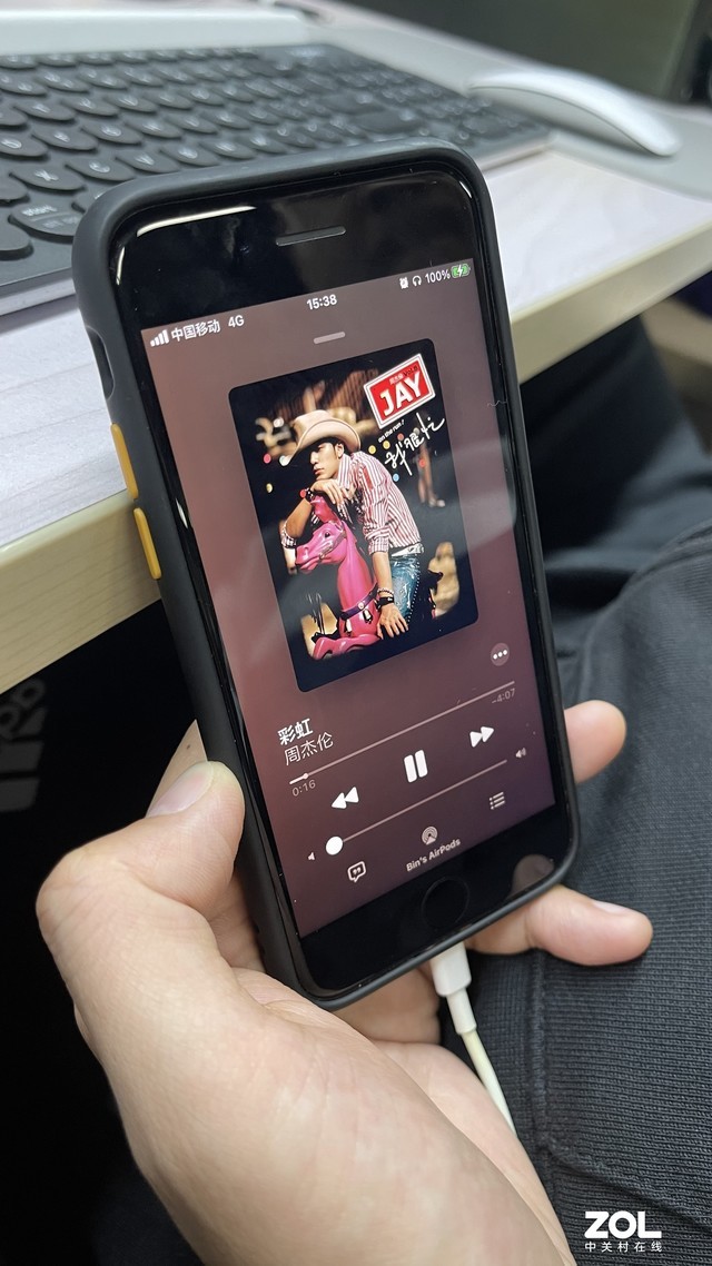 Spotify 推出 HI-FI 无损服务！苹果Apple Music路在何方？ 