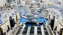 自主设计建设，中国电子：彩虹股份第二条 G8.5 液晶基板玻璃生产线点火投产