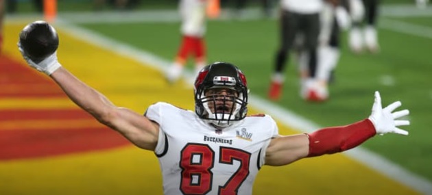 亚马逊视频扩张:每年 10 亿美元抢到美橄榄球赛事独家直播权