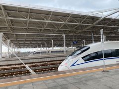 清明假期 4 月 3 日全国铁路发送旅客 1463.6 万人次