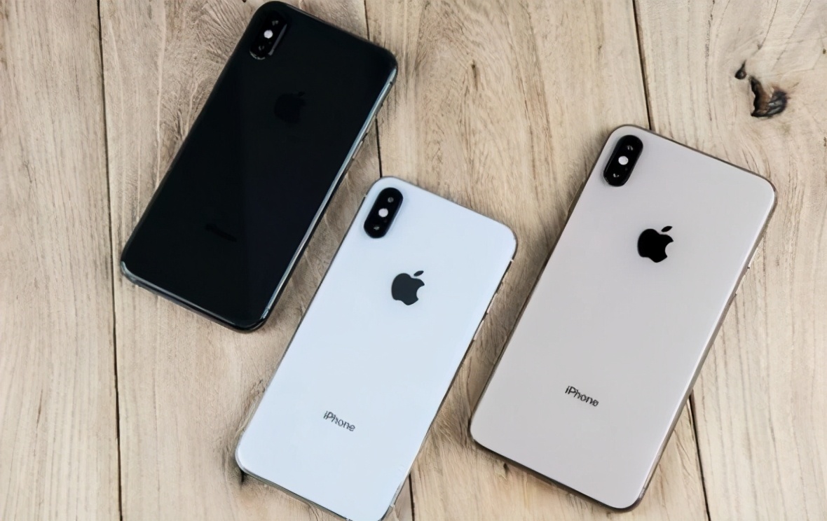 从8316降到2179，iPhoneX跌至“红米价”，等等党：幸福来得太快