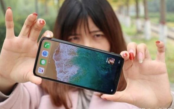 从8316降到2179,iPhoneX跌至“红米价”,等等党:幸福来得太快