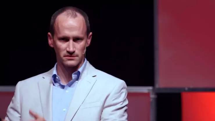 马斯克昔日 5 大虎将，今日都站在了特斯拉对立面