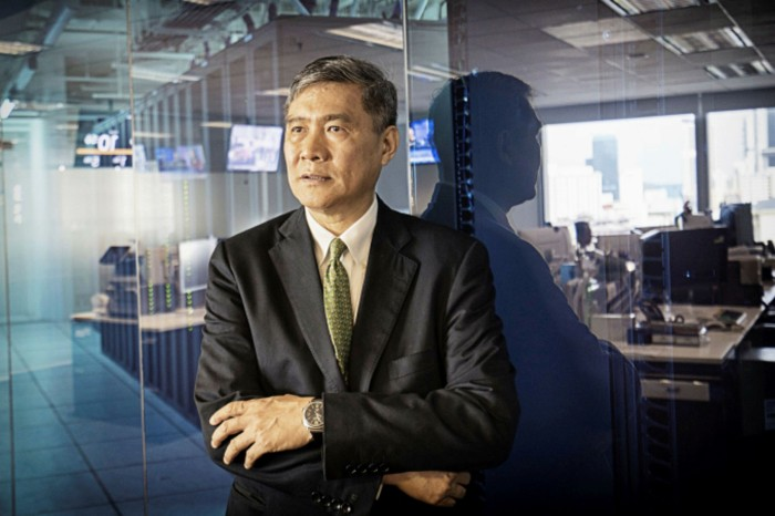 “玩够”手机的富士康准备“解锁”汽车