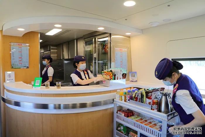 乌鲁木齐至西安直达列车更换为卧铺动车组:耐高寒、抗风沙