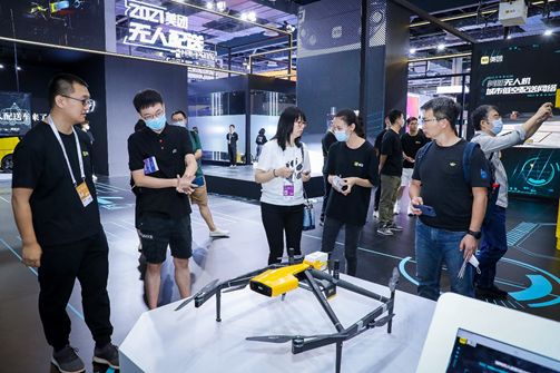 美团自研无人机亮相:可 15 分钟送货到家,瞄准城市低空物流场景