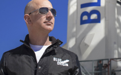 贝索斯谈飞天前感受：兴奋、好奇