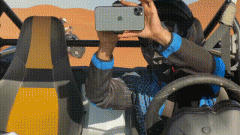 苹果警告不要将 iPhone 暴露在高振幅振动中，结果被官方广告打脸!