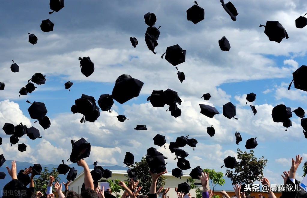 关于毕业的诗歌（著名的现代诗歌）