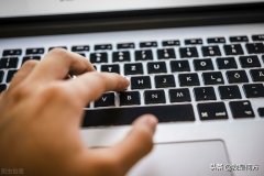 如何在macbook上复制粘贴文字？macbook屏幕涂层剥落修复方法！